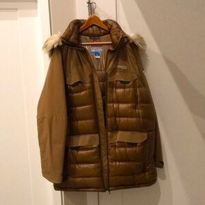 Columbia Goose down parka coat